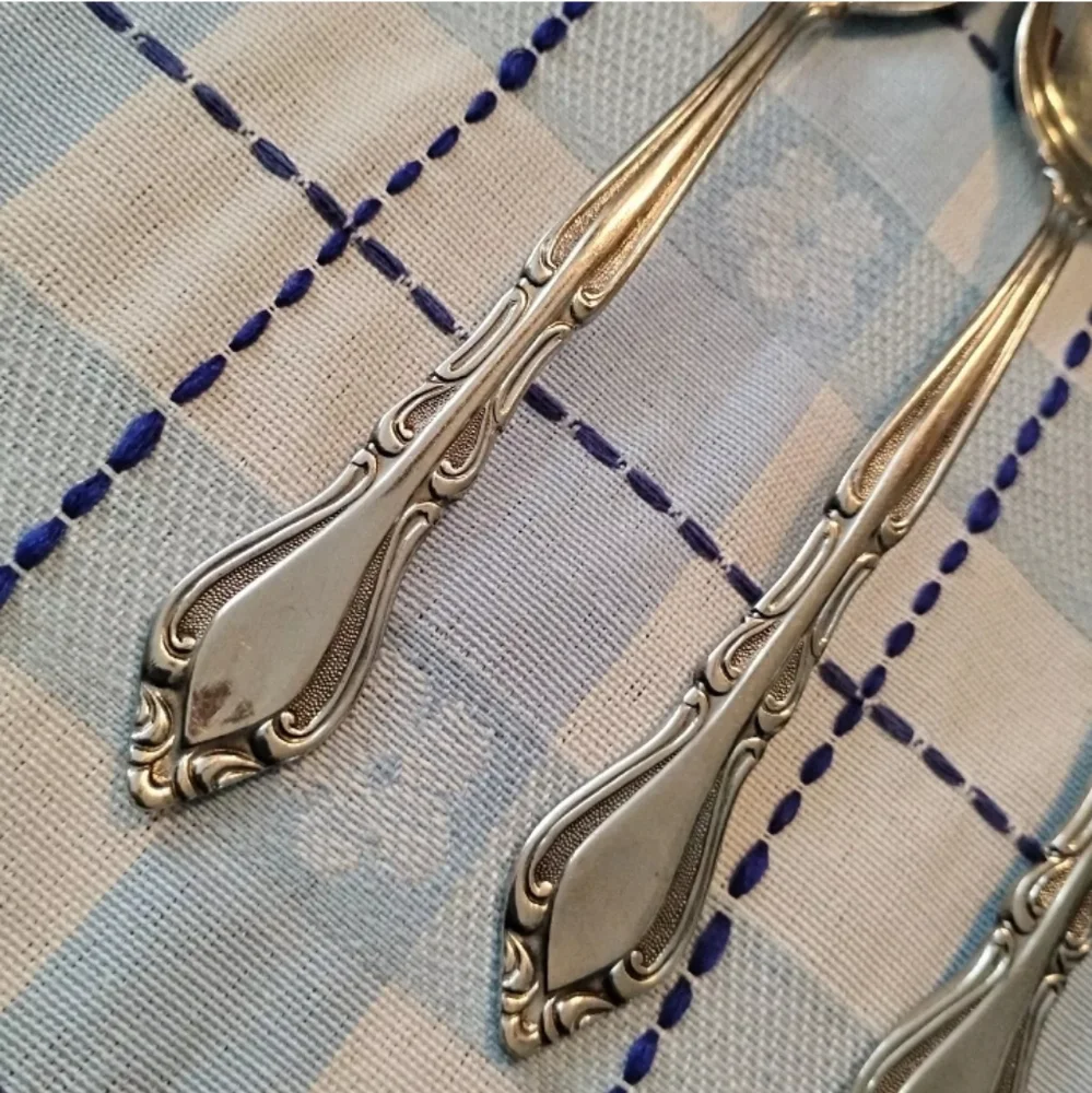3 Tea Spoons AUBERGE Rogers Korea Stanley‎ Roberts Stainless Silverware Flatware